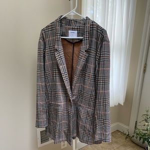 Old Navy women’s blazer, great condition